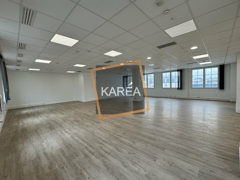 KAREA LOCATION-BUREAUX-CHESSY-77