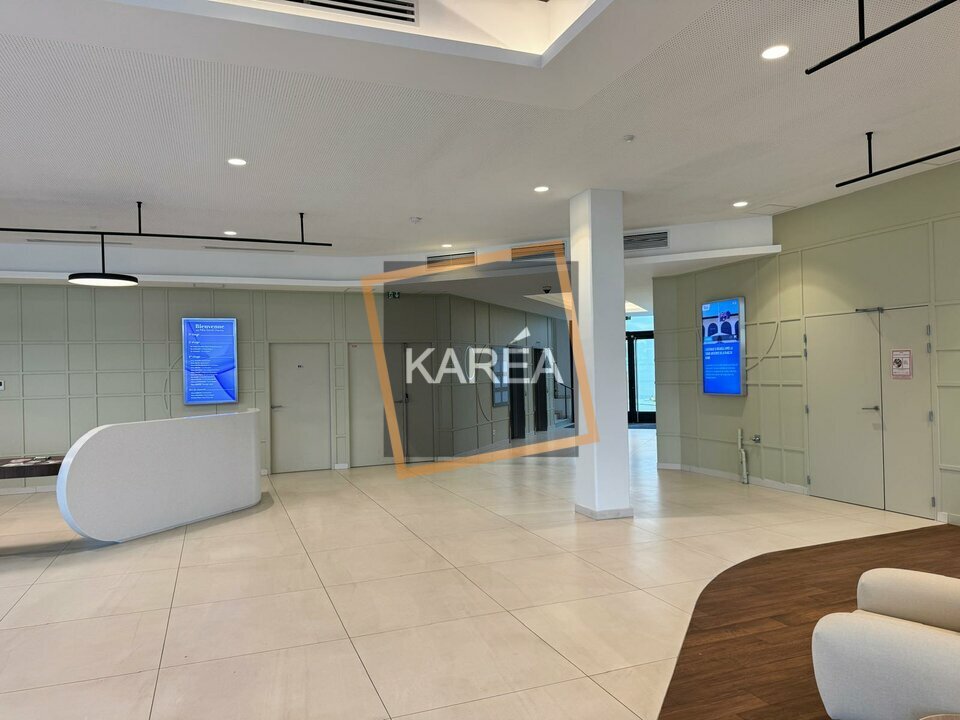 KAREA LOCATION-BUREAUX-CHESSY-77