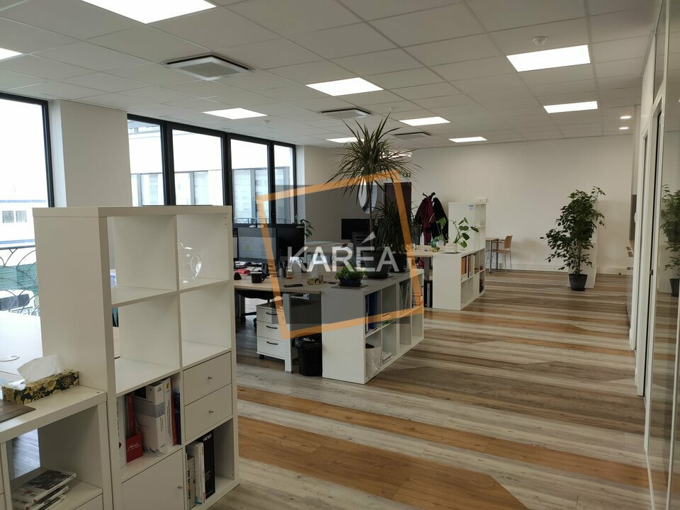KAREA LOCATION-BUREAUX-CHESSY-77