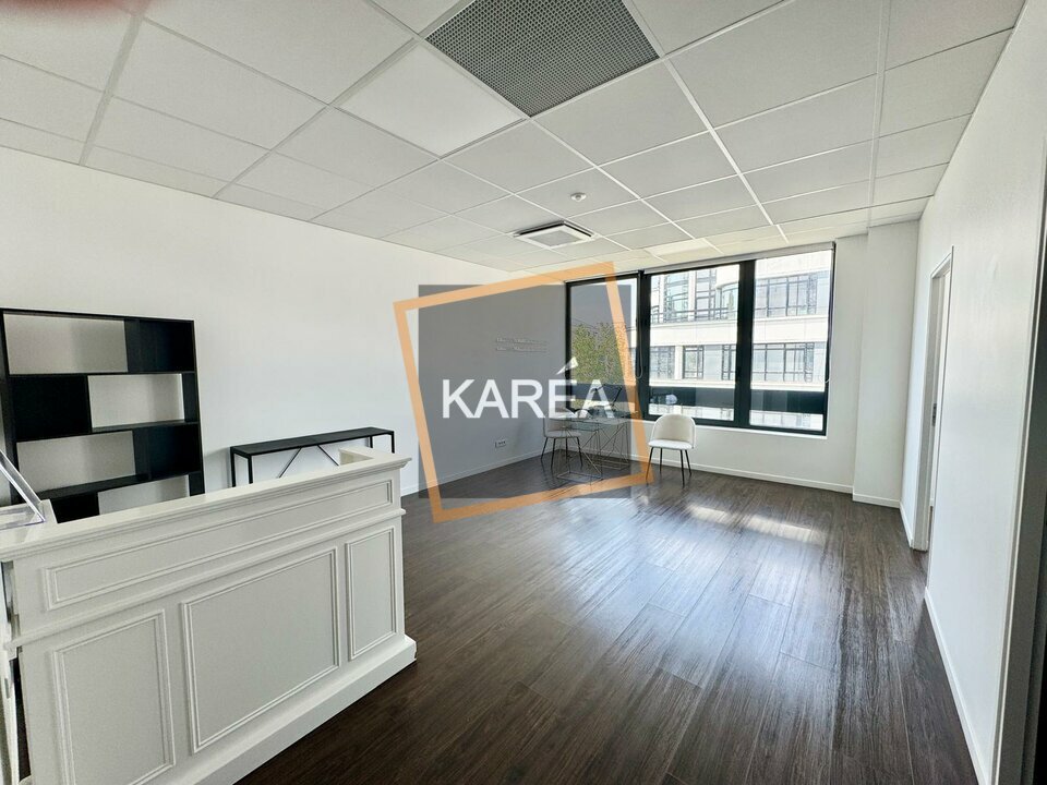 KAREA LOCATION-BUREAUX-CHESSY-77