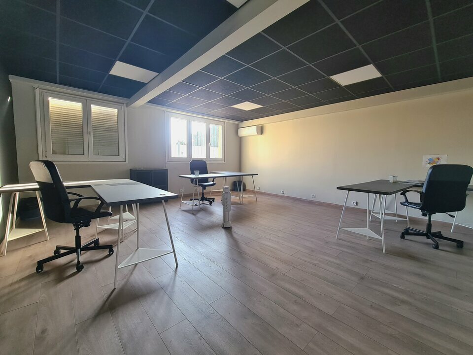 ACE IMMOBILIER LOCATION-BUREAUX-SAINT_LAURENT_DU_VAR-06