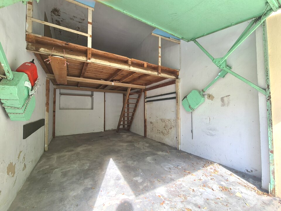 ACE IMMOBILIER LOCATION-ENTREPOT-NICE-06