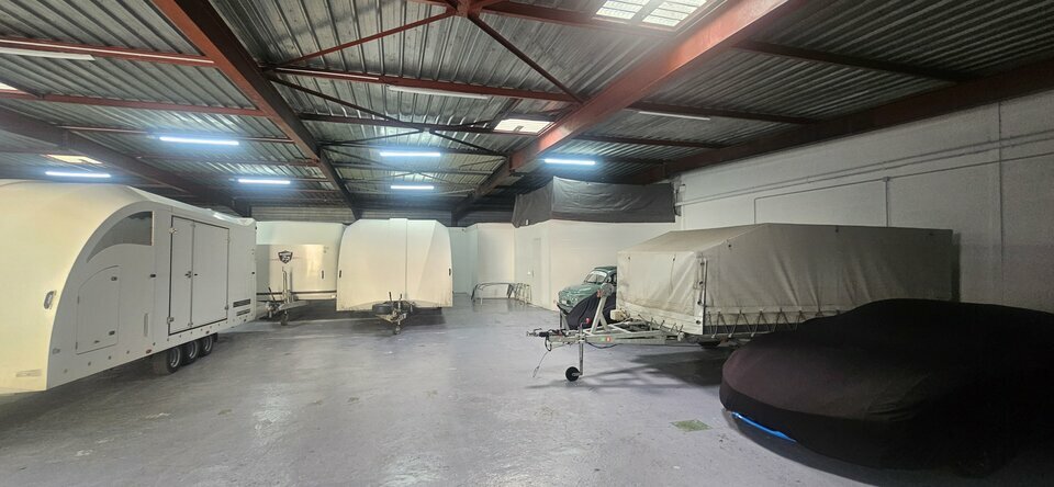 ACE IMMOBILIER LOCATION-LOCAL D'ACTIVITE-MENTON-06