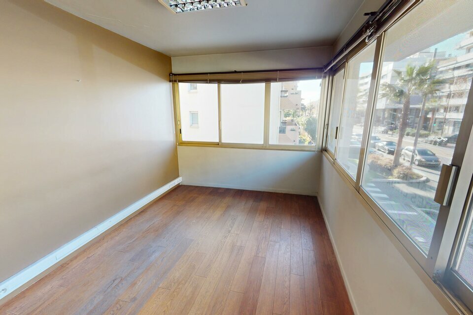 ACE IMMOBILIER LOCATION-BUREAUX-CANNES-06
