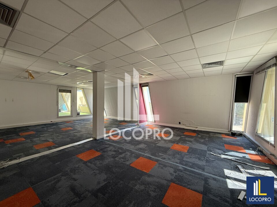LOCOPRO ALPES MARITIMES LOCATION-BUREAUX-SOPHIA_ANTIPOLIS-06