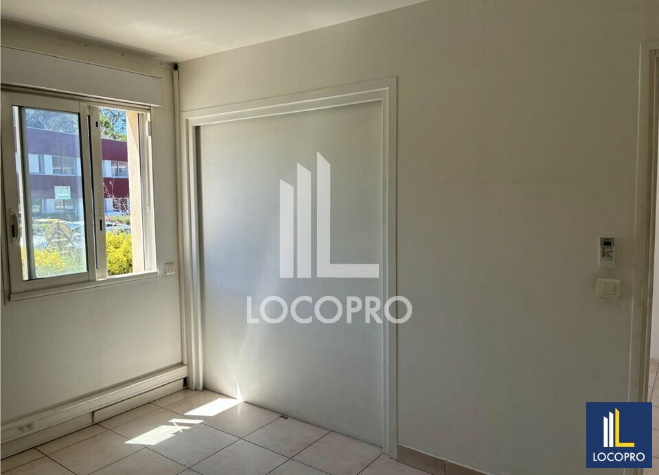 LOCOPRO ALPES MARITIMES LOCATION-BUREAUX-SAINT_RAPHAEL-83