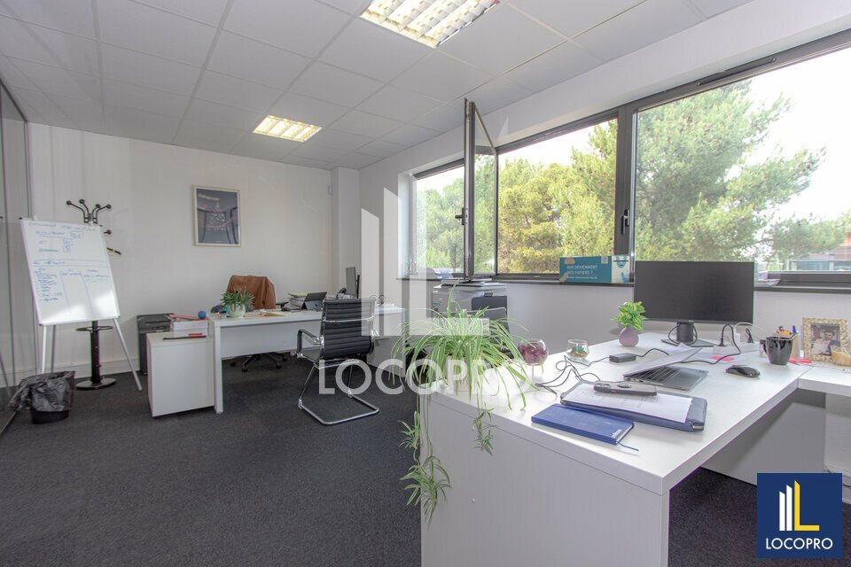 LOCOPRO BOUCHES DU RHONE LOCATION-BUREAUX-AIX-EN-PROVENCE-13