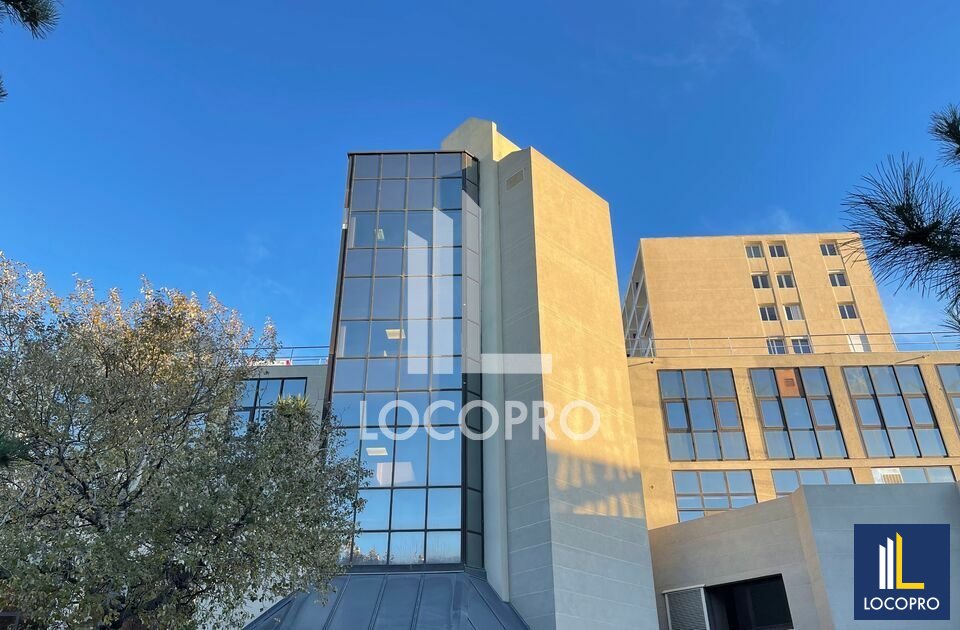 LOCOPRO BOUCHES DU RHONE LOCATION-BUREAUX-AIX_EN_PROVENCE-13