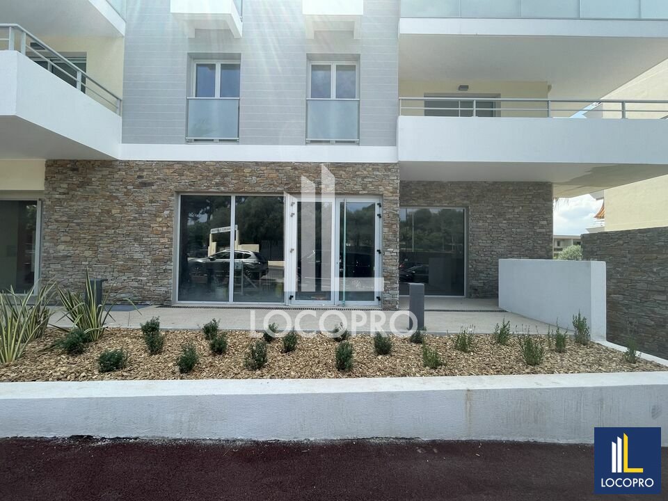 LOCOPRO ALPES MARITIMES LOCATION-LOCAL COMMERCIAL-LE_CANNET-06