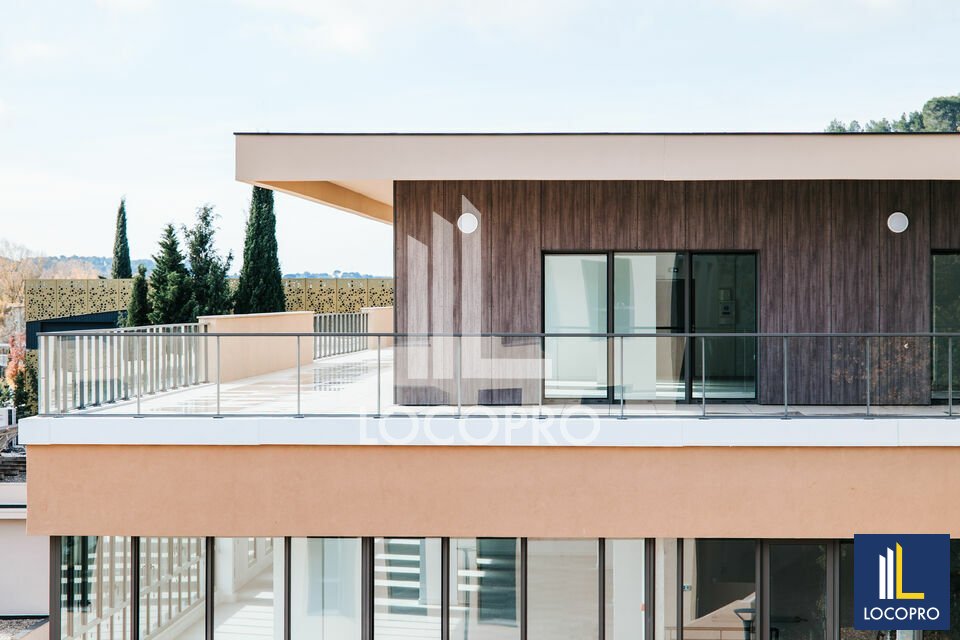 LOCOPRO BOUCHES DU RHONE LOCATION-BUREAUX-AIX_EN_PROVENCE-13