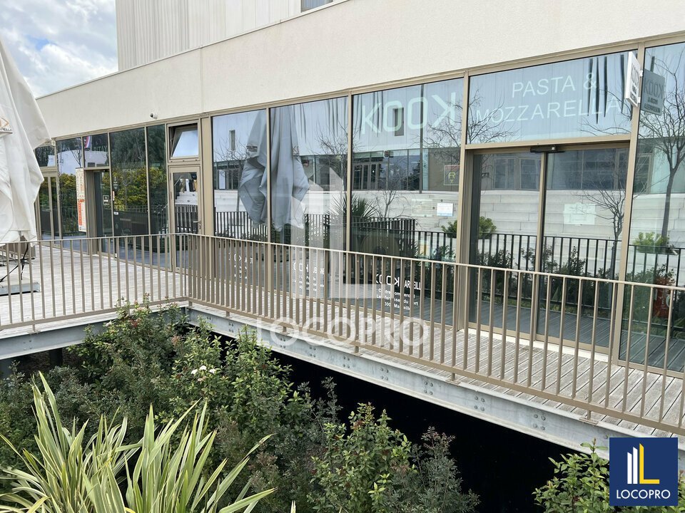 LOCOPRO BOUCHES DU RHONE LOCATION-LOCAL COMMERCIAL-LA_CIOTAT-13