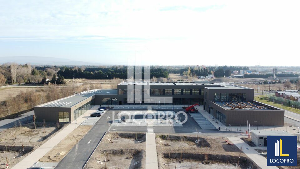 LOCOPRO BOUCHES DU RHONE LOCATION-LOCAL COMMERCIAL-MONTEUX-84