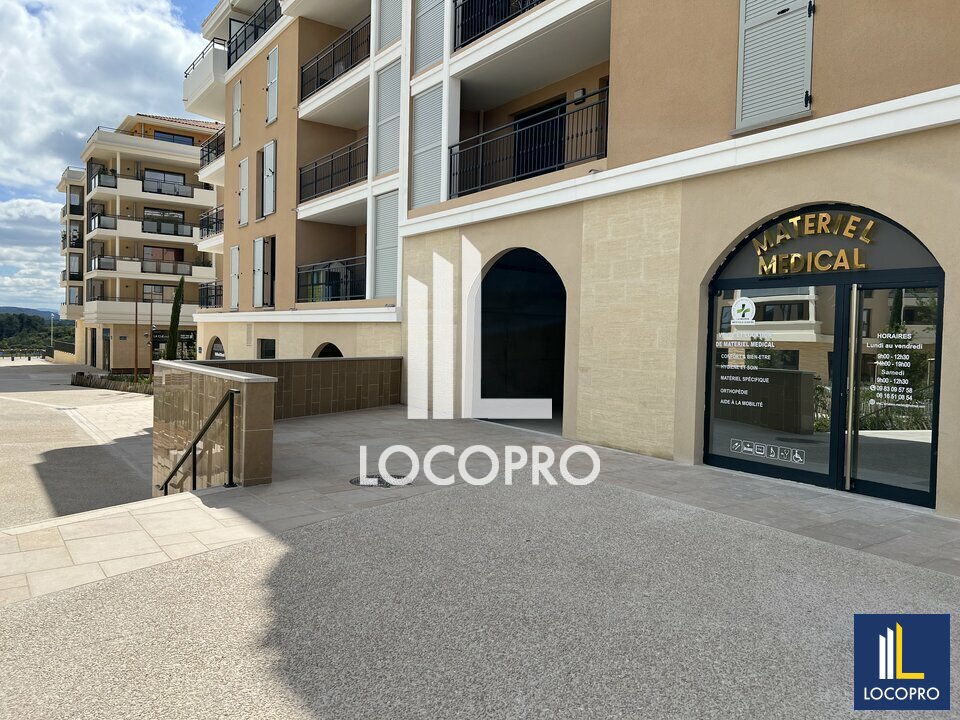 LOCOPRO BOUCHES DU RHONE LOCATION-LOCAL COMMERCIAL-AIX_EN_PROVENCE-13
