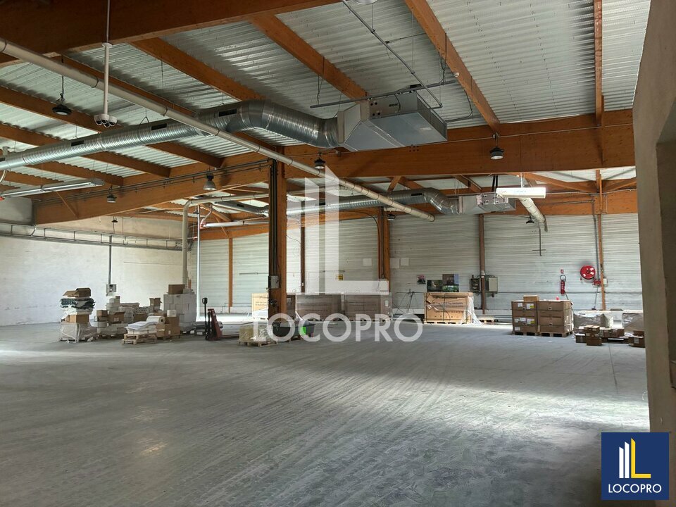 LOCOPRO ALPES MARITIMES LOCATION-LOCAL D'ACTIVITE-LE_MUY-83