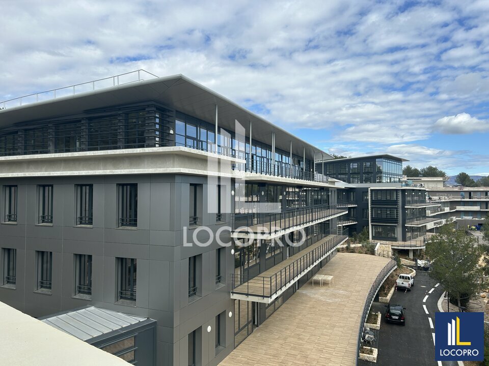 LOCOPRO ALPES MARITIMES LOCATION-COWORKING-SOPHIA_ANTIPOLIS-06