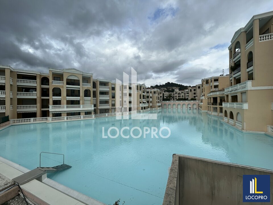LOCOPRO ALPES MARITIMES LOCATION-BUREAUX-LE_CANNET-06