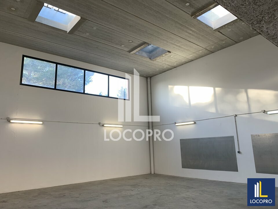 LOCOPRO ALPES MARITIMES LOCATION-LOCAL D'ACTIVITE-ANTIBES-06