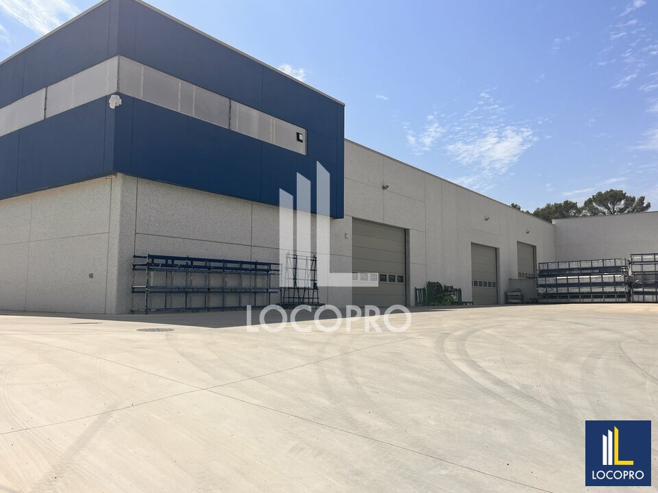 LOCOPRO ALPES MARITIMES LOCATION-LOCAL D'ACTIVITE-LE_MUY-83