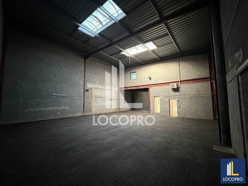 LOCOPRO ALPES MARITIMES LOCATION-LOCAL D'ACTIVITE-MANDELIEU_LA_NAPOULE-06