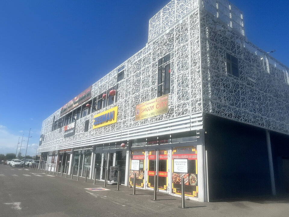 LOCOPRO ALPES MARITIMES LOCATION-LOCAL COMMERCIAL-PUGET_SUR_ARGENS-83