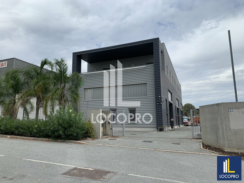 LOCOPRO ALPES MARITIMES LOCATION-BUREAUX-FREJUS-83