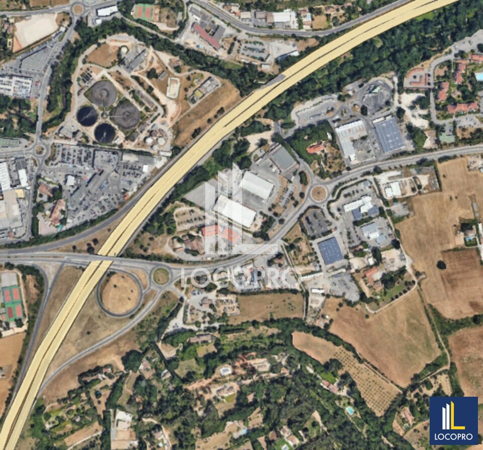 LOCOPRO BOUCHES DU RHONE LOCATION-LOCAL COMMERCIAL-AIX_EN_PROVENCE-13