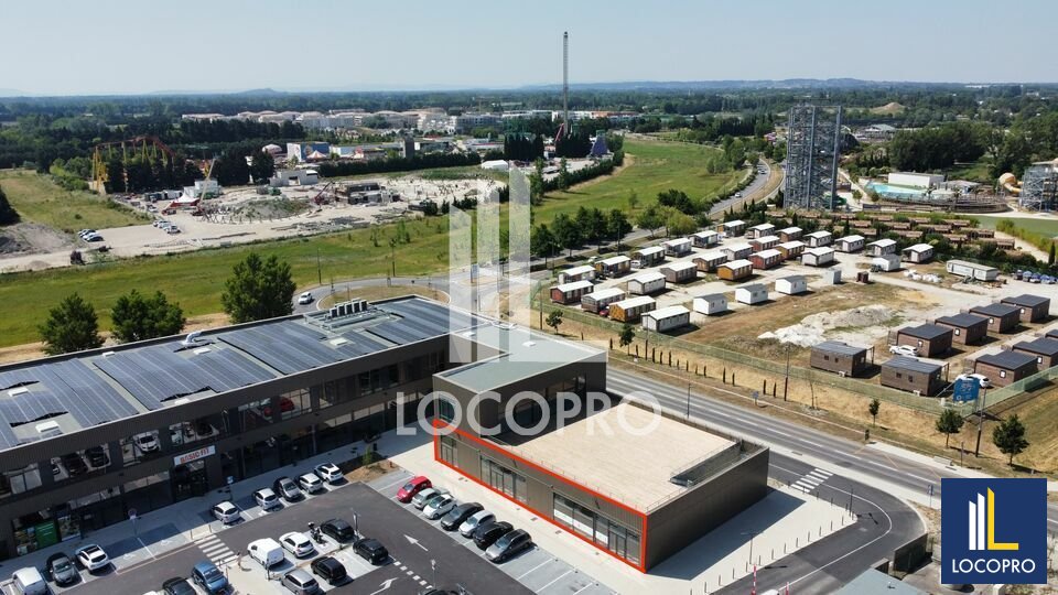 LOCOPRO BOUCHES DU RHONE LOCATION-LOCAL COMMERCIAL-MONTEUX-84