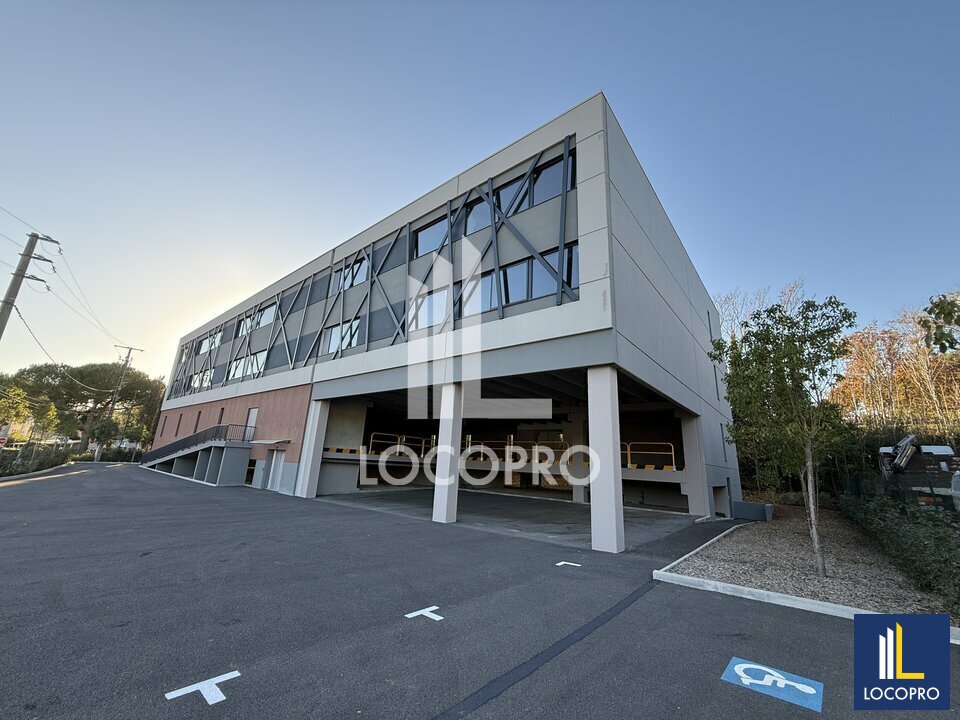 LOCOPRO ALPES MARITIMES LOCATION-LOCAL D'ACTIVITE-MOUGINS-06