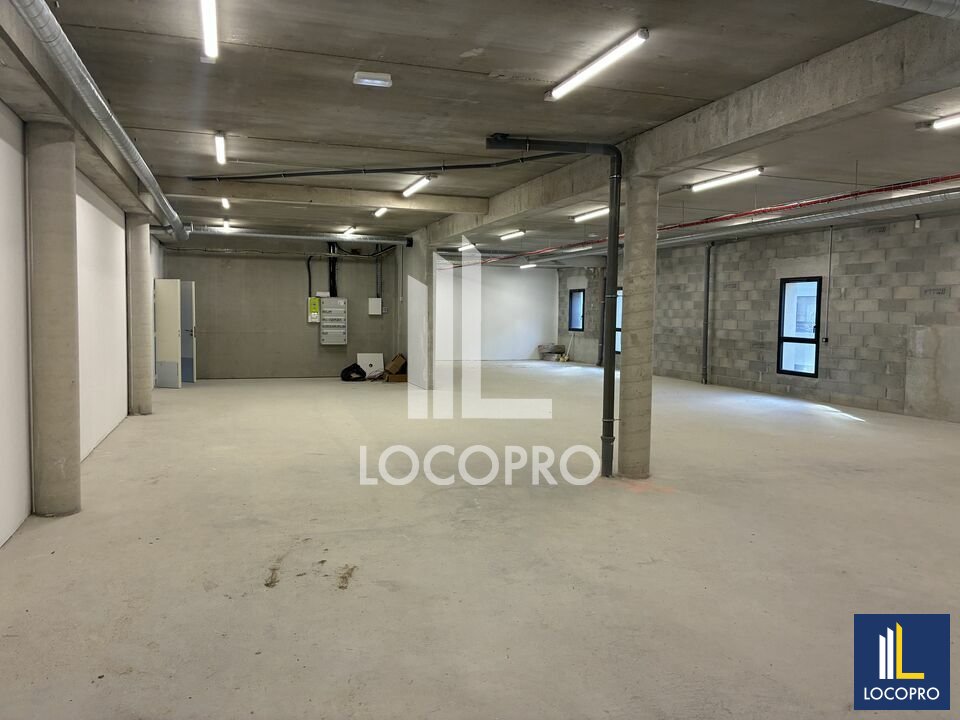 LOCOPRO ALPES MARITIMES LOCATION-LOCAL D'ACTIVITE-FREJUS-83