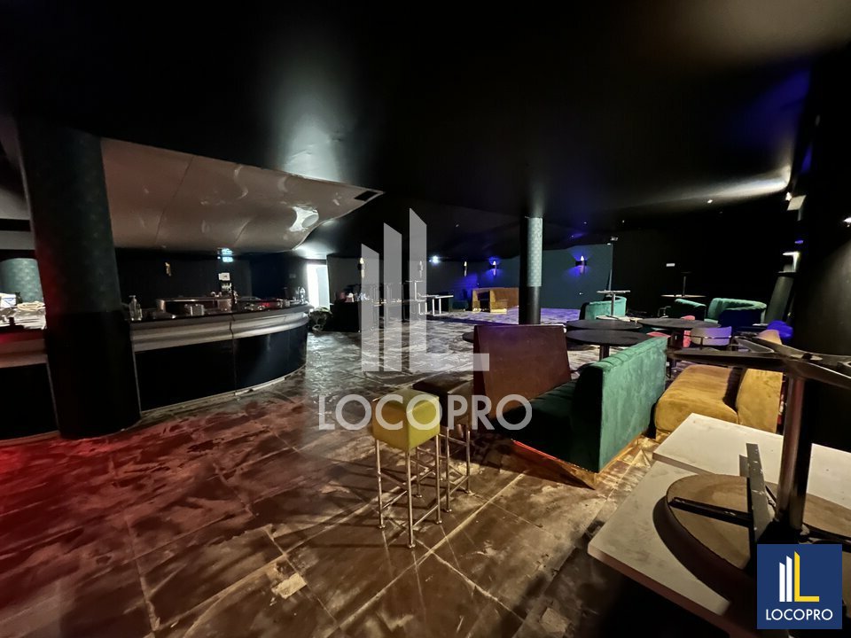 LOCOPRO ALPES MARITIMES LOCATION-LOCAL COMMERCIAL-CANNES-06