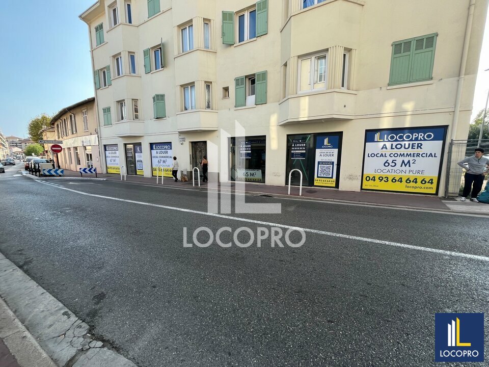 LOCOPRO ALPES MARITIMES LOCATION-LOCAL COMMERCIAL-CANNES_LA_BOCCA-06