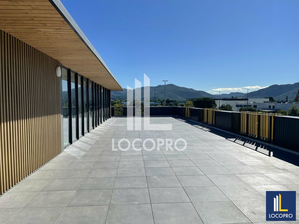LOCOPRO BOUCHES DU RHONE LOCATION-LOCAL COMMERCIAL-AUBAGNE-13