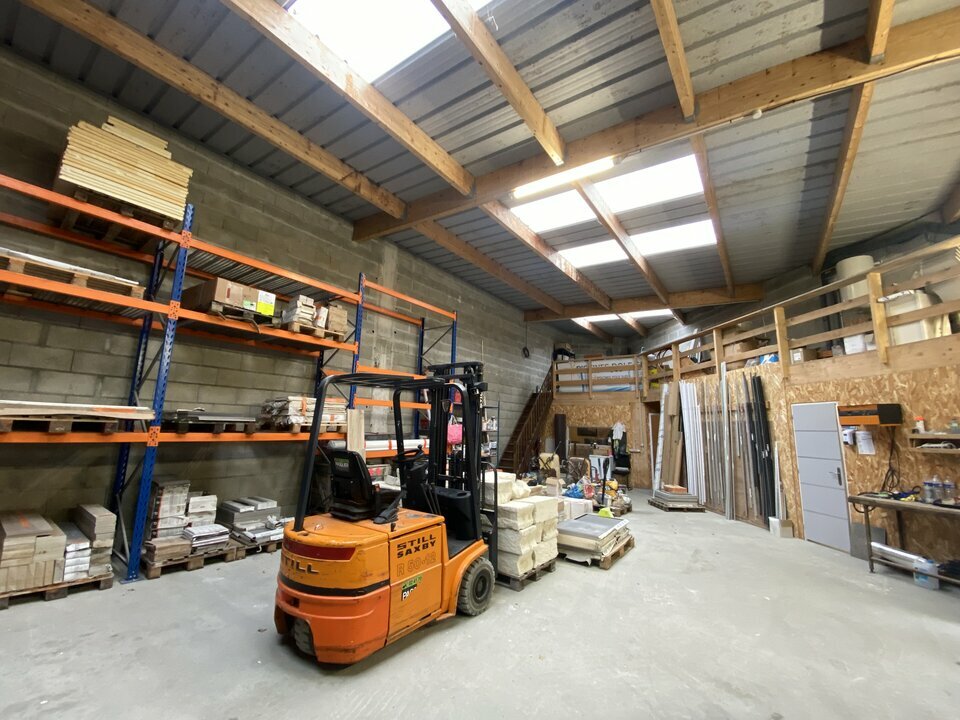CLERVILLE LOCATION-LOCAL D'ACTIVITE-HAUTE-GOULAINE-44