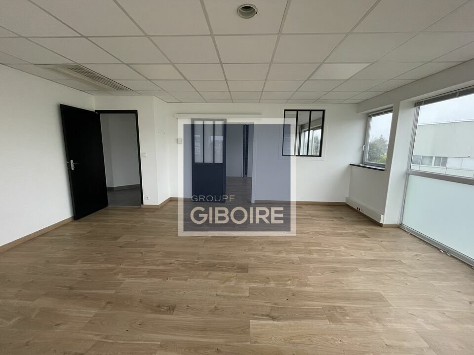 GIBOIRE NANTES LOCATION-BUREAUX-BEAUCOUZE-49