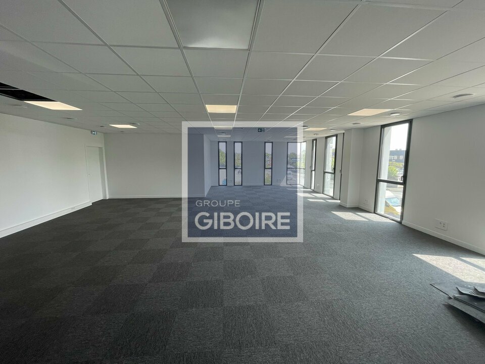GIBOIRE NANTES VENTE-BUREAUX-TRELAZE-49