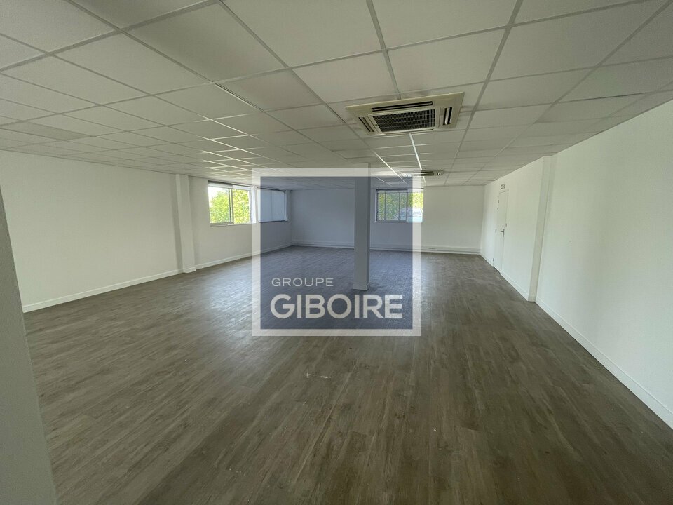GIBOIRE NANTES LOCATION-BUREAUX-ECOUFLANT-49
