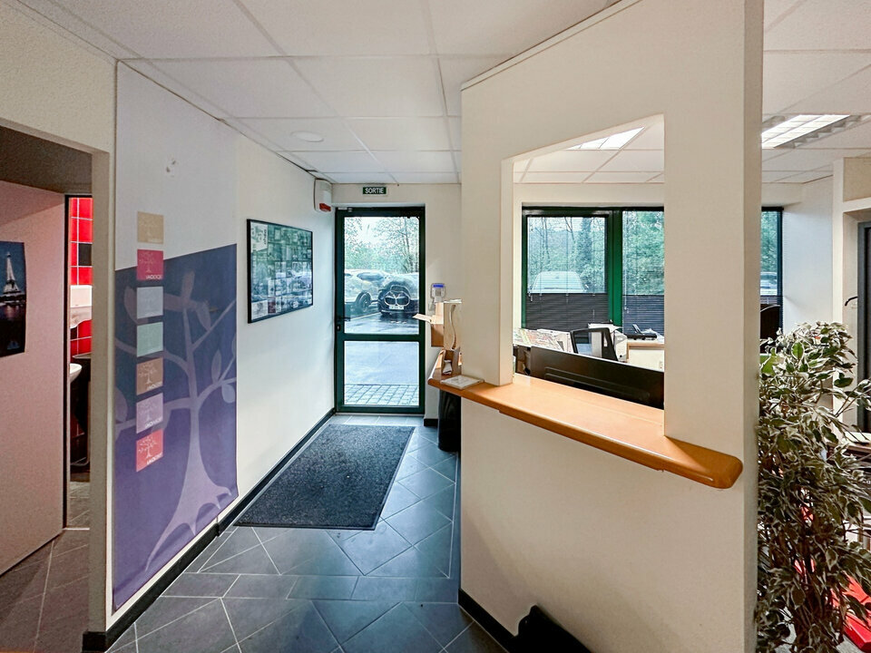 LYON EXTRAMUROS LOCATION-BUREAUX-LISSIEU-69