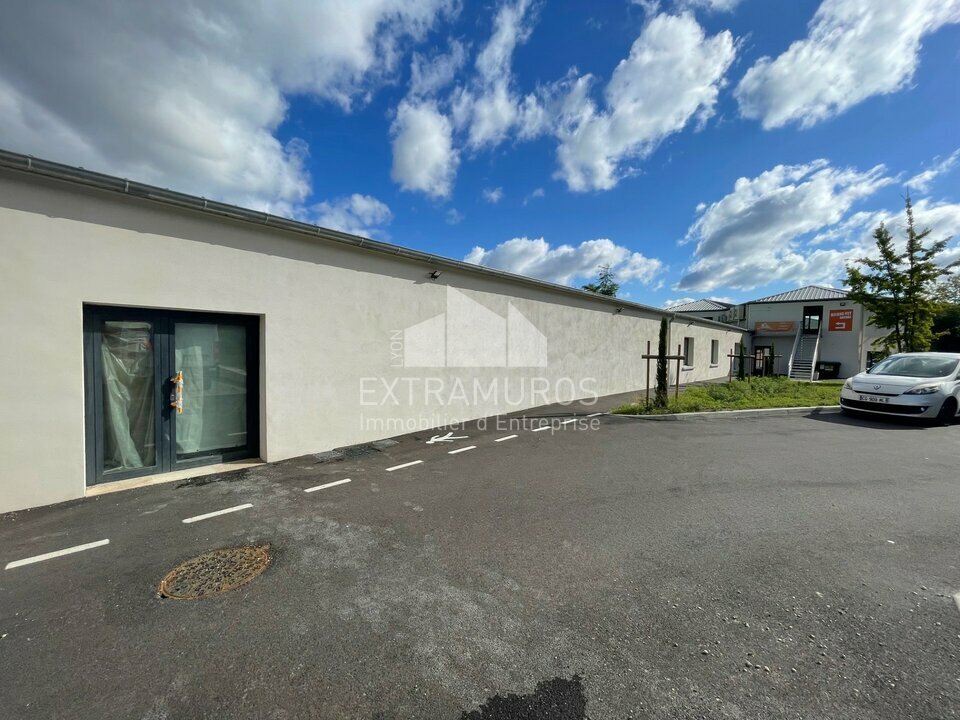LYON EXTRAMUROS LOCATION-LOCAL D'ACTIVITE-GIVORS-69