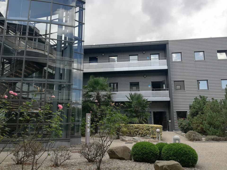 IMMO.PRO CONSULTANTS LOCATION-BUREAUX-COURNON_D'AUVERGNE-63