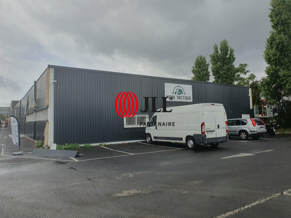 IMMO.PRO CONSULTANTS LOCATION-LOCAL COMMERCIAL-AUBIERE-63