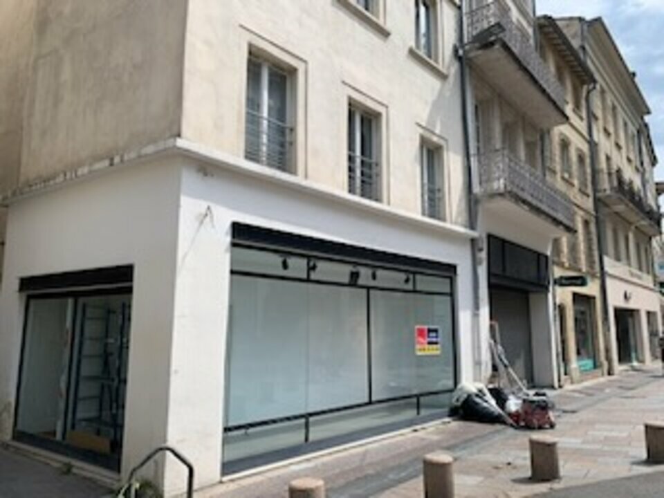 ARTHUR LOYD VAUCLUSE LOCATION-LOCAL COMMERCIAL-AVIGNON-84