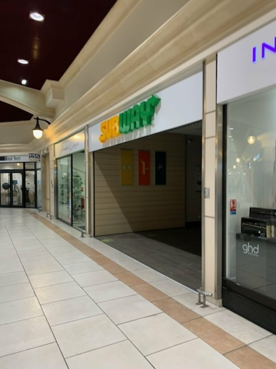 ARTHUR LOYD VAUCLUSE LOCATION-LOCAL COMMERCIAL-LES_ANGLES-30