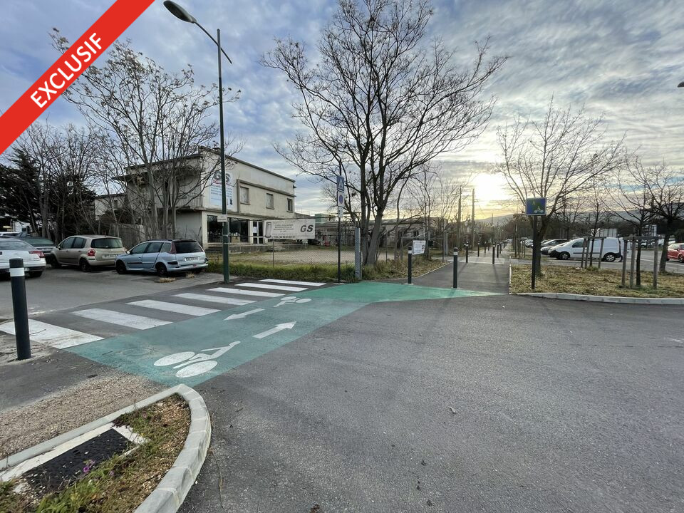 ARTHUR LOYD VAUCLUSE VENTE-LOCAL D'ACTIVITE-APT-84