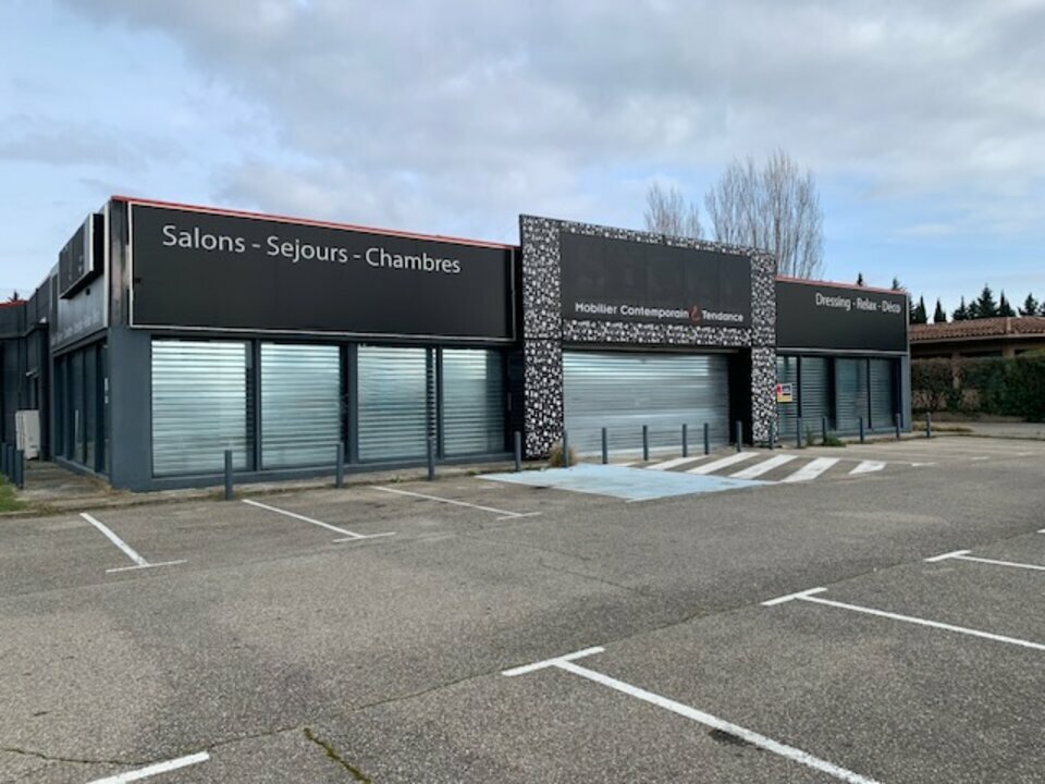 ARTHUR LOYD VAUCLUSE LOCATION-LOCAL COMMERCIAL-AVIGNON-84