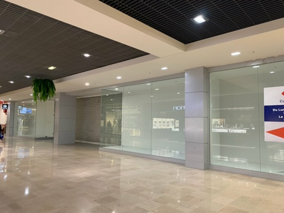 ARTHUR LOYD VAUCLUSE LOCATION-LOCAL COMMERCIAL-AVIGNON-84