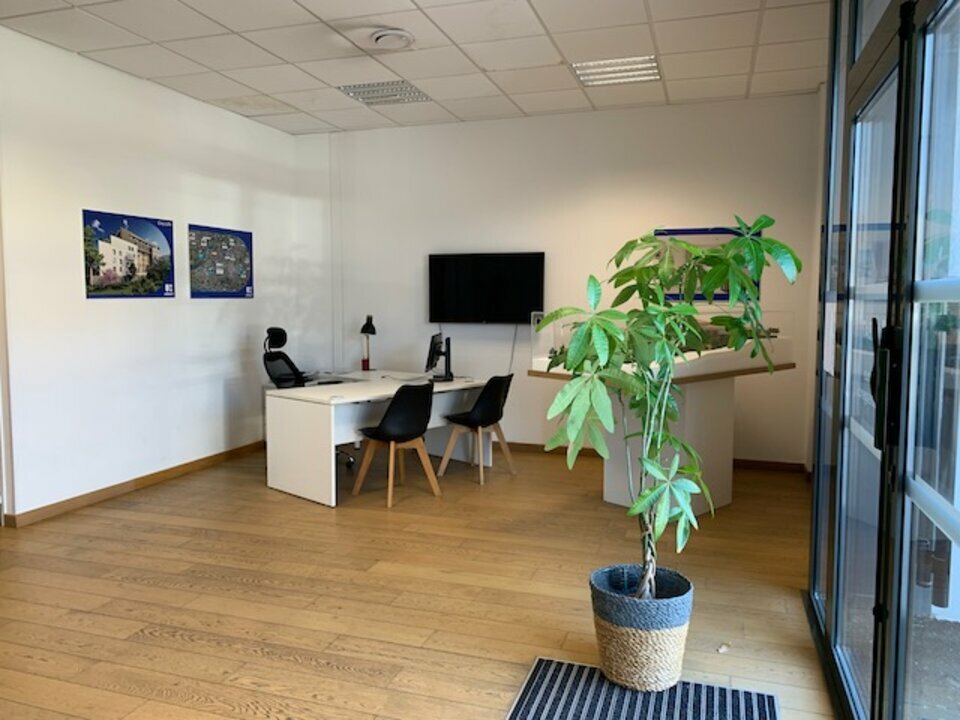 ARTHUR LOYD VAUCLUSE VENTE-BUREAUX-AVIGNON-84