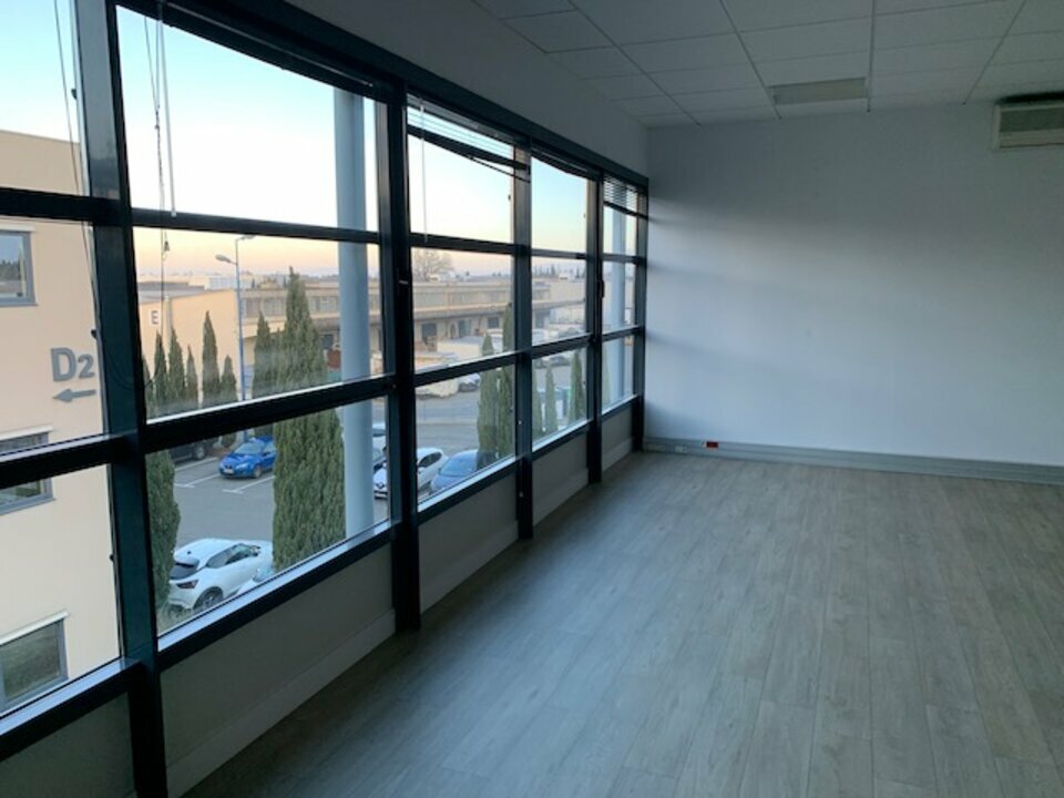 ARTHUR LOYD VAUCLUSE LOCATION-BUREAUX-AVIGNON-84