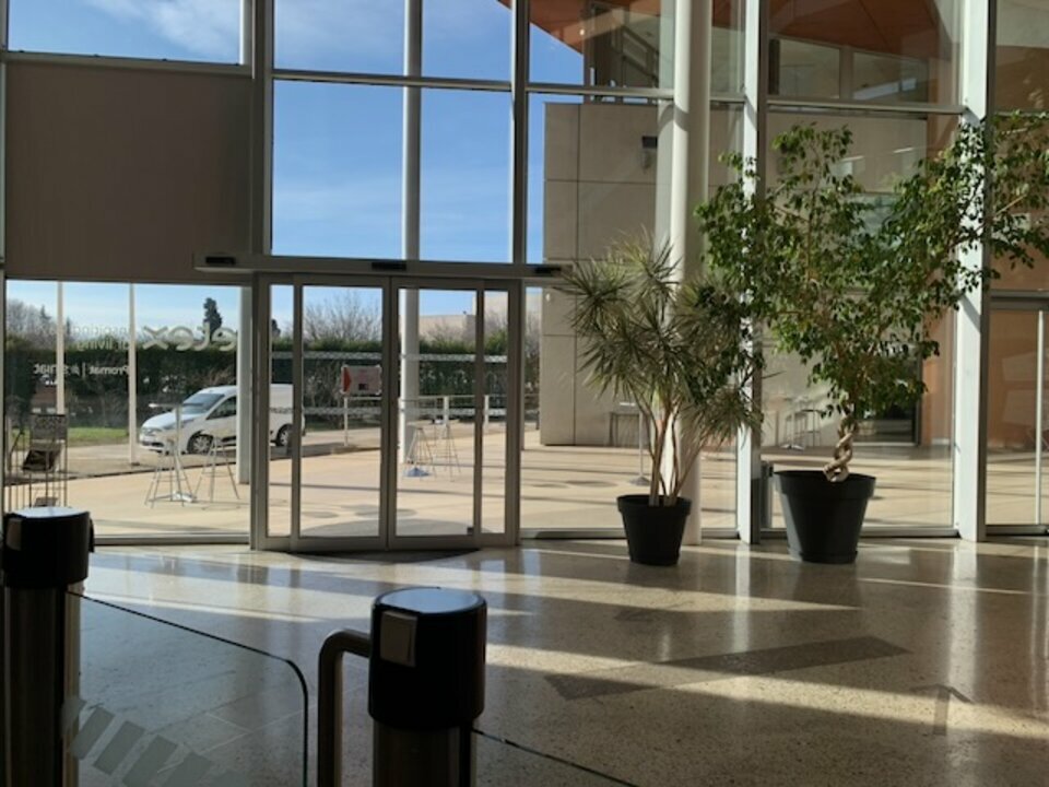 ARTHUR LOYD VAUCLUSE LOCATION-BUREAUX-AVIGNON-84