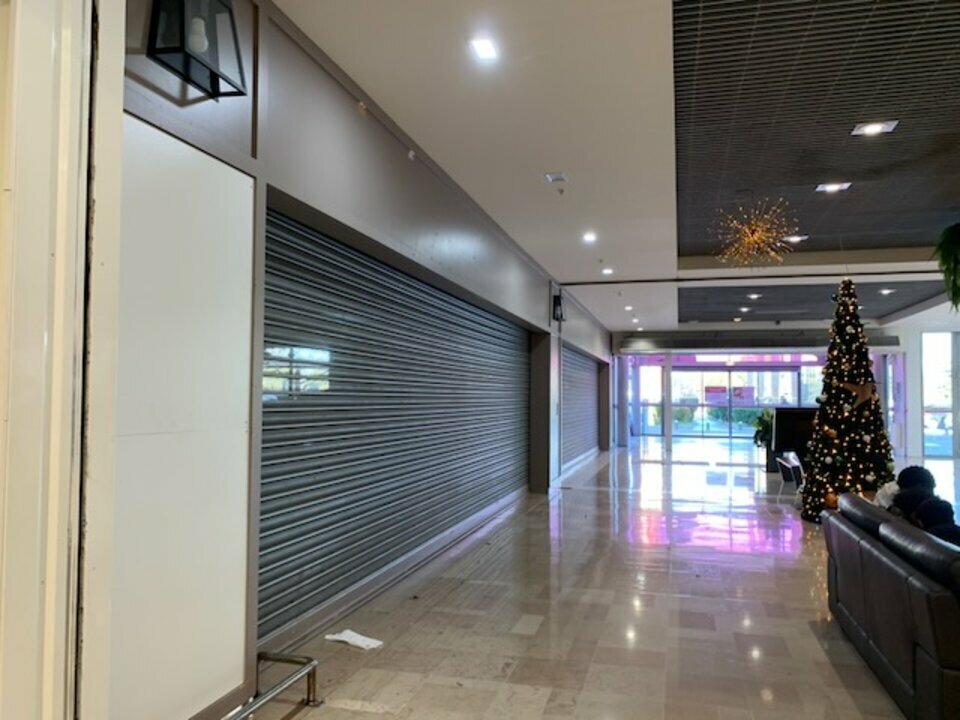 ARTHUR LOYD VAUCLUSE LOCATION-LOCAL COMMERCIAL-AVIGNON-84