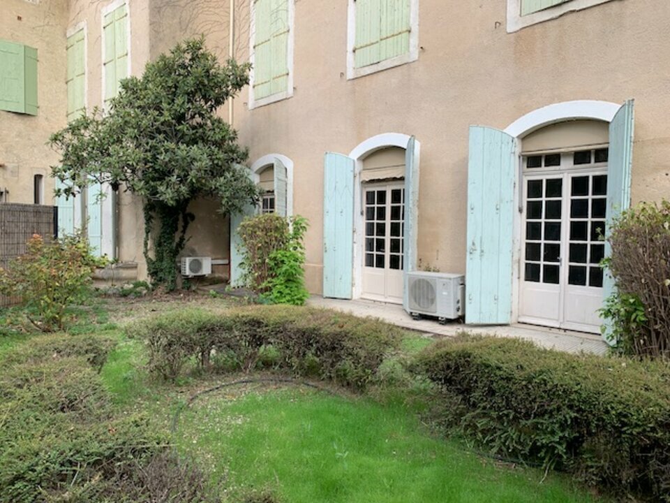 ARTHUR LOYD VAUCLUSE VENTE-BUREAUX-CARPENTRAS-84